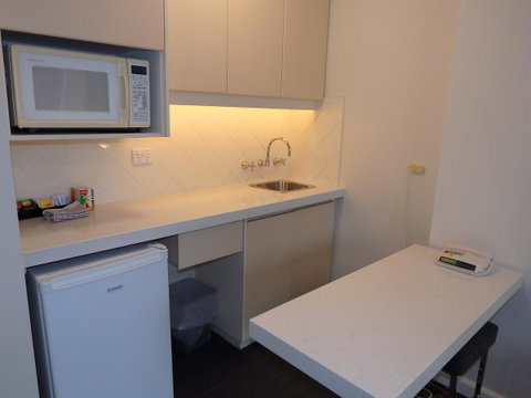 City Limits Hotel Apartments - Accommodation Guide 19