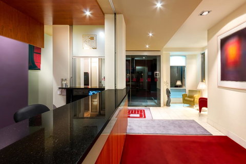 City Limits Hotel Apartments - Accommodation Guide 15