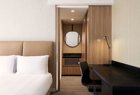 Hyatt Place Melbourne Essendon Fields - Accommodation Guide 4