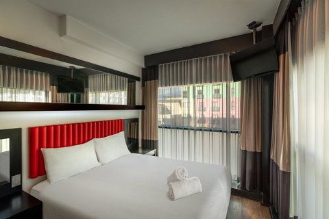 Essence Hotel Carlton - Accommodation Guide 6