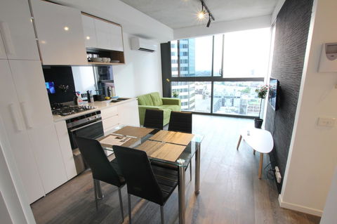 Carlson View Serviced Apartments - Accommodation Guide 9