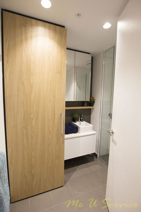 Carlson View Serviced Apartments - Accommodation Guide 14
