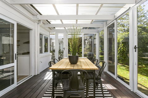 Oasis On Grange - Accommodation Asia 6