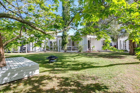 Oasis On Grange - Accommodation Asia 0