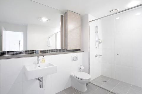 St Kilda Central Apartments - Accommodation Asia 11