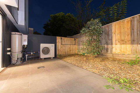 Doncaster Private Collection 2 Bed Townhouse@Pearl - Accommodation Asia 12