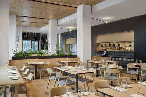 Vibe Hotel Melbourne Docklands - Accommodation Asia 35