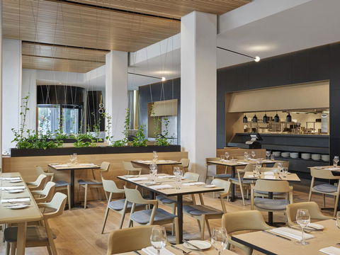 Vibe Hotel Melbourne Docklands - Accommodation Asia 19