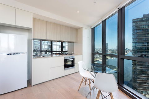 Wyndel Apartments - Riverside On Collins - Accommodation Asia 1