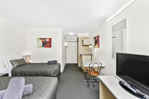 Comfort Inn Warrnambool International - Accommodation China 21