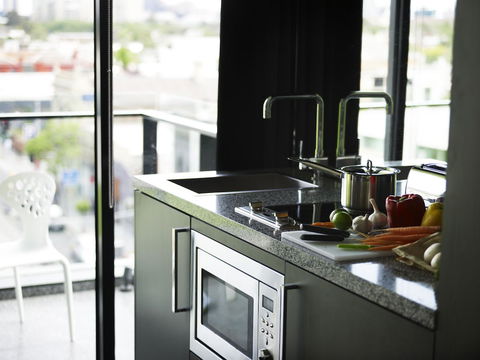 The Cullen Melbourne - Art Series - Accommodation Guide 11