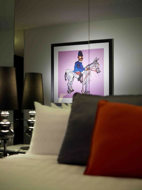 The Cullen Melbourne - Art Series - Accommodation Guide 10