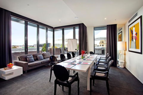 The Cullen Melbourne - Art Series - Accommodation Guide 21