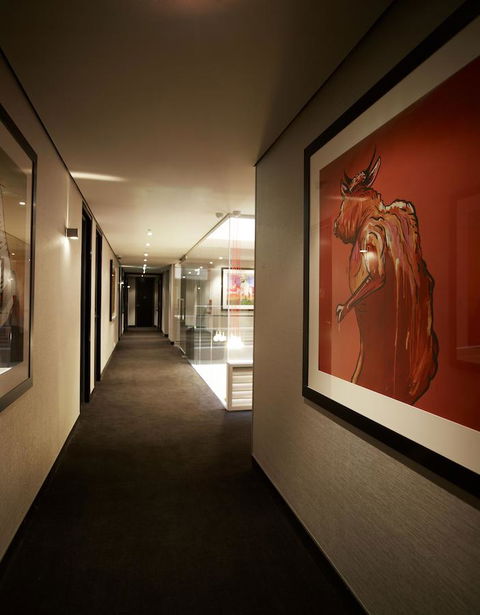 The Cullen Melbourne - Art Series - Accommodation Guide 33