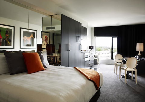 The Cullen Melbourne - Art Series - Accommodation Guide 3