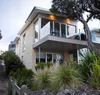 Battery Cove Beach Front Apartment - Accommodation Asia