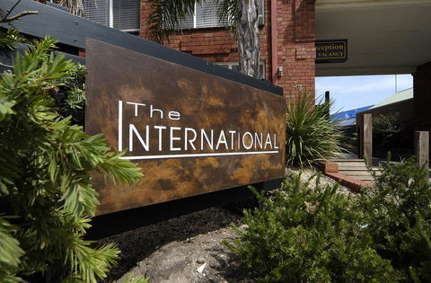 The International Motel Apollo Bay - Accommodation Asia 1