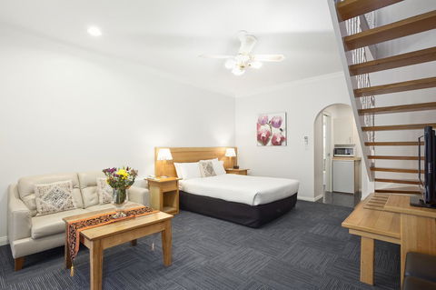 The International Motel Apollo Bay - Accommodation Asia 8