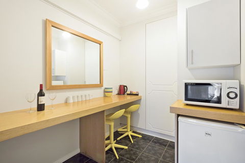 The International Motel Apollo Bay - Accommodation Asia 27