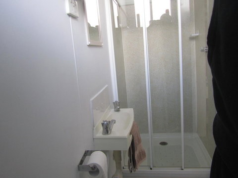 The Highlander Motel - 24HR Check In - Accommodation China 28