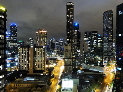 Cloud9 Luxury Apartments - Accommodation Asia 0