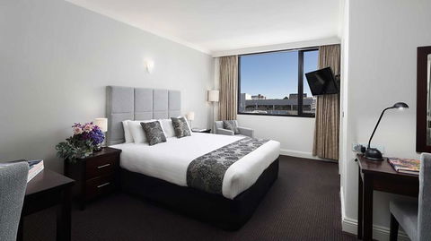 Crowne Plaza Melbourne Carlton, An IHG Hotel - Accommodation Guide 7