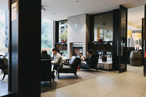 Crowne Plaza Melbourne Carlton, An IHG Hotel - Accommodation Guide 27