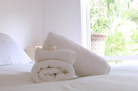Capella Villa No. 4 - Stunning Luxury Decor Inside And Out - Accommodation Guide 13