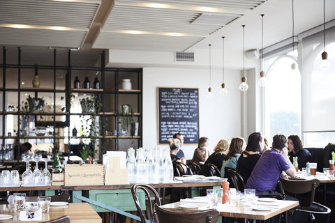 Plough Hotel - Accommodation Asia 16