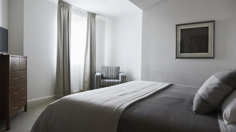 Plough Hotel - Accommodation Asia 2