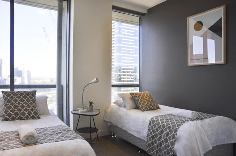 Mono Apartments On Freshwater Place - Accommodation Asia 21