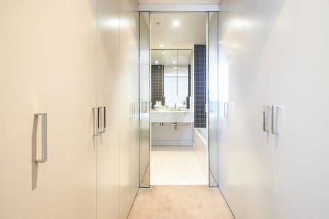 Mono Apartments On Freshwater Place - Accommodation Asia 28