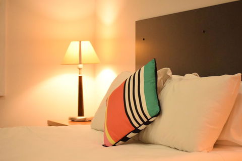 CROWN CENTRAL BUSINESS DISTRICT MOTEL - NO UNDER 18s - Accommodation Asia 34