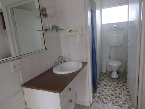 Twin City Motor Inn - Accommodation Asia 25