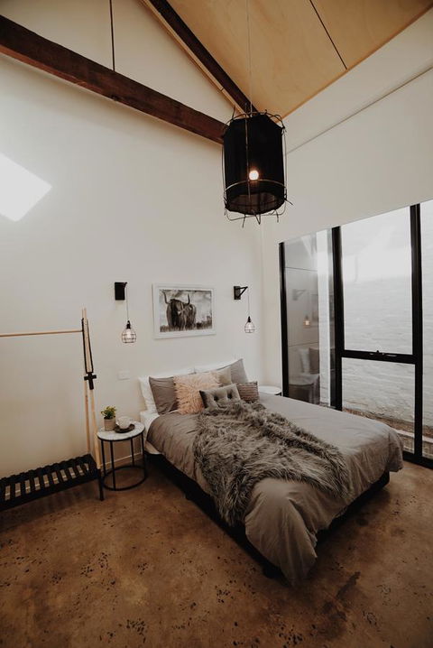 THE WAREHOUSE APARTMENTS - Accommodation Guide 12