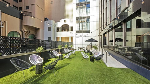 Oaks Melbourne On Market Hotel - Accommodation Guide 2