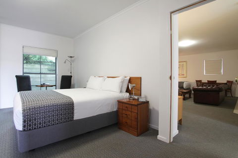 Quality Inn & Suites The Menzies - Accommodation Asia 12