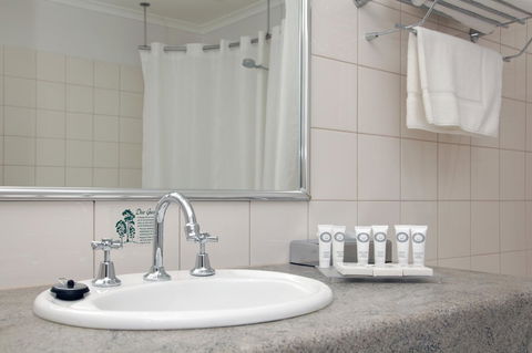 Quality Inn & Suites The Menzies - Accommodation Asia 41