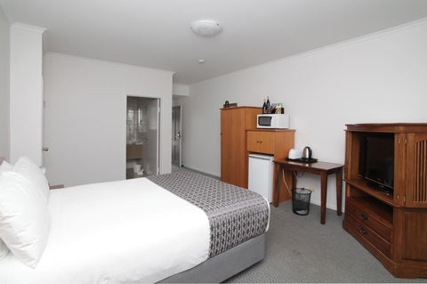 Quality Inn & Suites The Menzies - Accommodation Asia 7