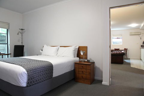 Quality Inn & Suites The Menzies - Accommodation Asia 13