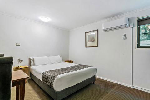 Quality Inn & Suites The Menzies - Accommodation Asia 3