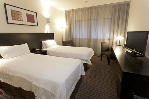 Causeway 353 Hotel - Accommodation Asia 6