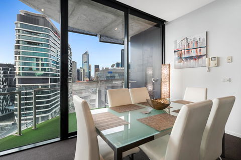 Docklands Executive Apartments - Melbourne - Accommodation Asia 36