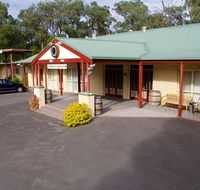 Sanctuary House Resort Motel - Accommodation Asia