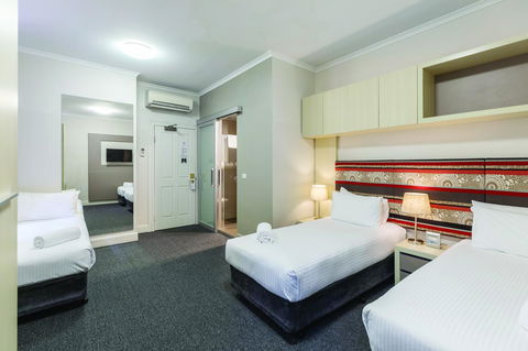 Best Western Melbourne City - Accommodation Asia 5