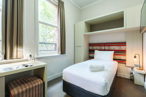 Best Western Melbourne City - Accommodation Asia 13