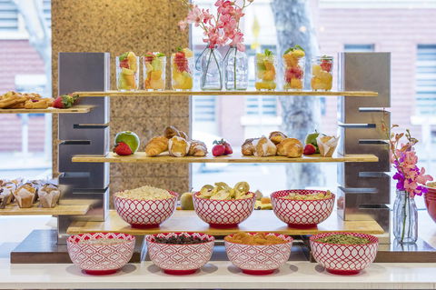 Radisson On Flagstaff Gardens Melbourne - Accommodation Asia 25