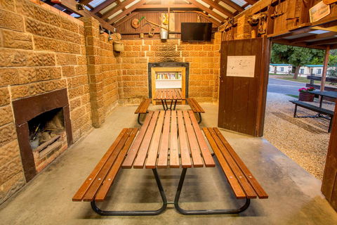 BIG4 Castlemaine Gardens - Accommodation Asia 27