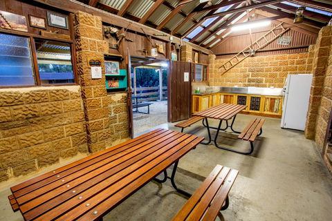 BIG4 Castlemaine Gardens - Accommodation Asia 26