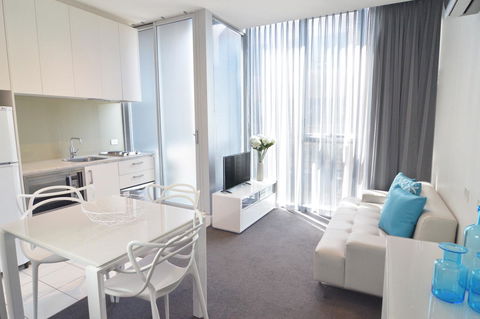 Milano Serviced Apartments - Accommodation Guide 6